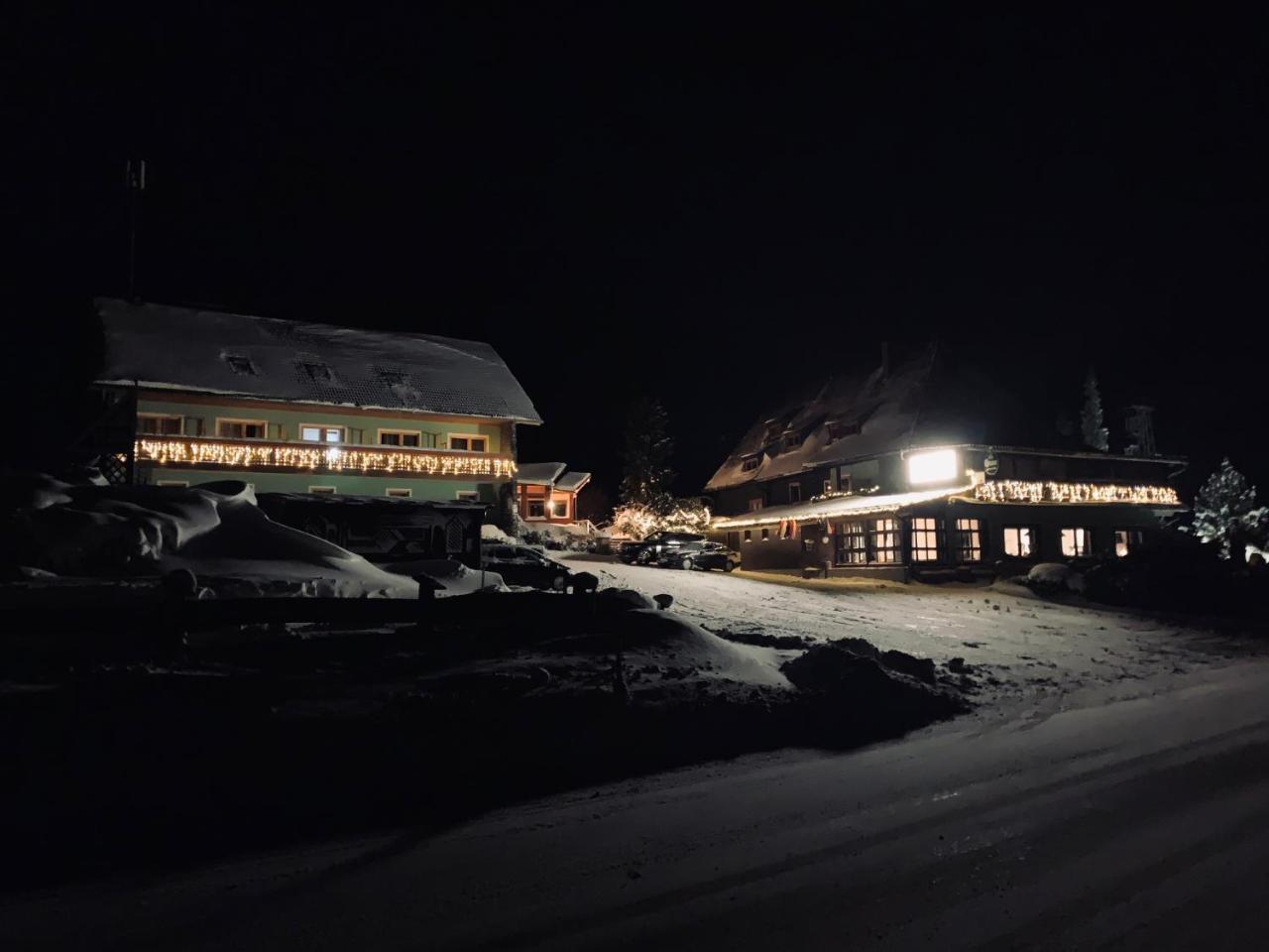 Gasthof Draxlerhaus Hohentauern Eksteriør billede