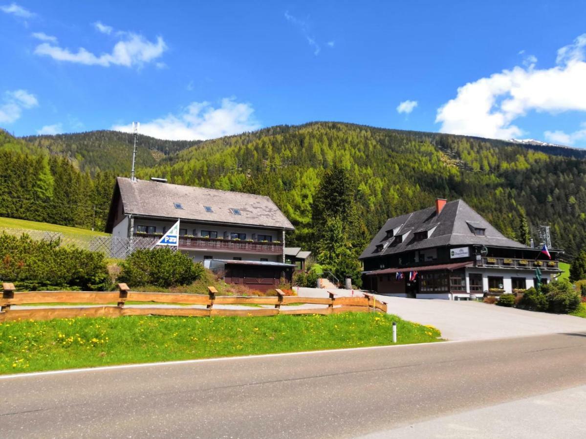 Gasthof Draxlerhaus Hohentauern Eksteriør billede