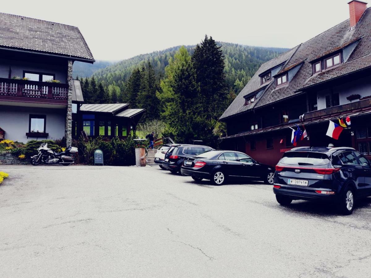 Gasthof Draxlerhaus Hohentauern Eksteriør billede